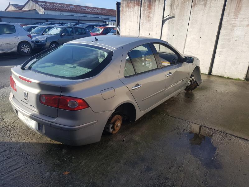 Image Feu arriere secondaire gauche (feux) - RENAULT LAGUNA 2