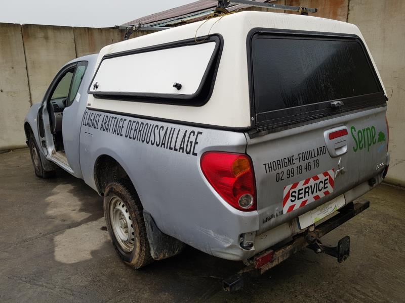 Image Feu arriere principal droit (feux) - MITSUBISHI L200 IV