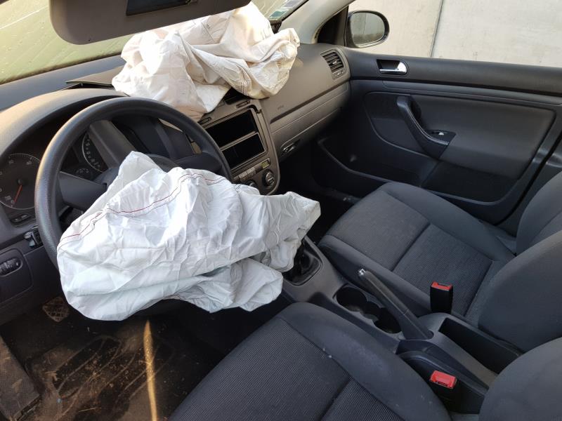 Image Feu arriere principal gauche (feux) - VOLKSWAGEN GOLF 5