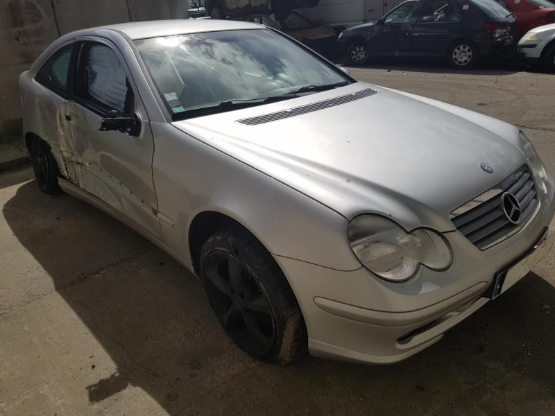 Image Feu arriere principal droit (feux) - MERCEDES CLASSE C 203 COUPE SPORT