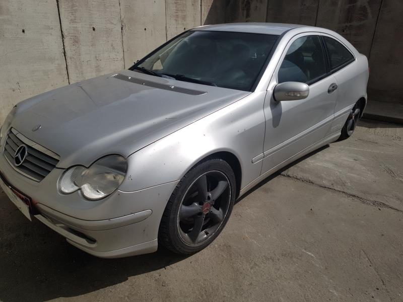 Image Feu arriere principal droit (feux) - MERCEDES CLASSE C 203 COUPE SPORT