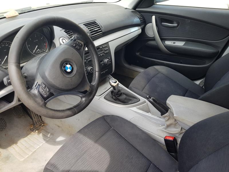 Image Feu arriere principal droit (feux) - BMW SERIE 1 E87
