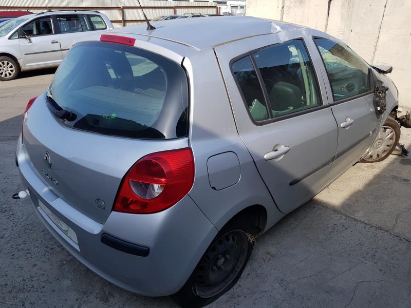 Image Feu arriere principal droit (feux) - RENAULT CLIO 3