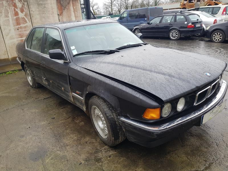 Image BMW SERIE 7 E32