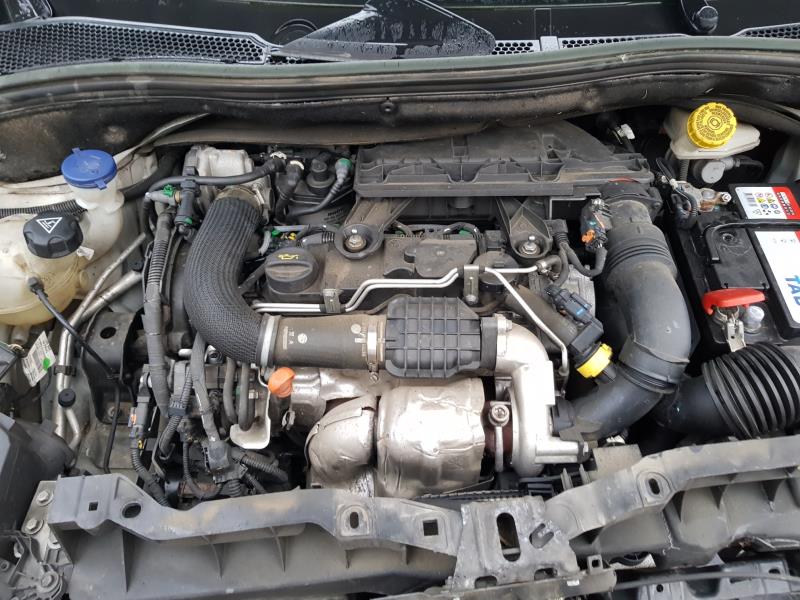 Image Moteur - PEUGEOT 208 1