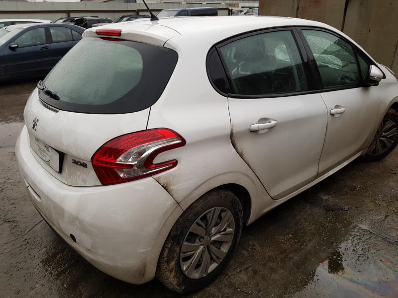 Image Moteur - PEUGEOT 208 1