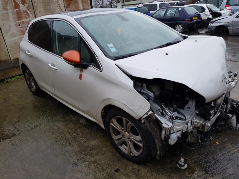 Image Moteur - PEUGEOT 208 1