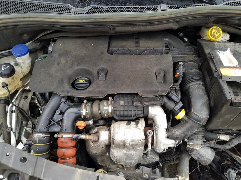 Image Moteur - PEUGEOT 208 1