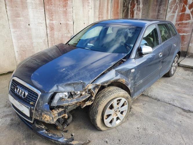 Image Feu arriere principal droit (feux) - AUDI A3 2