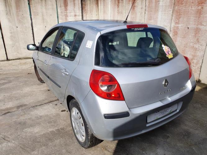 Image Feu arriere principal gauche (feux) - RENAULT CLIO 3