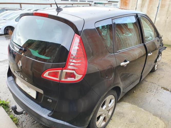 Image Feu arriere principal gauche (feux) - RENAULT SCENIC 3