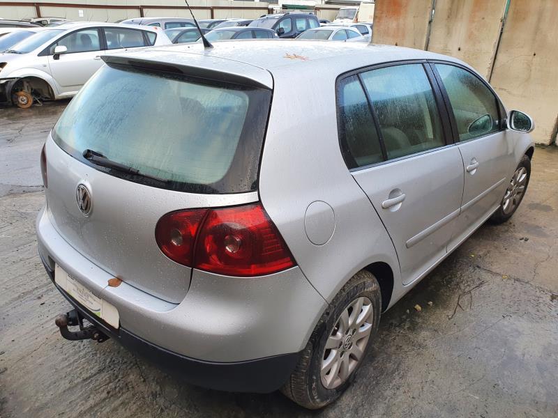 Image VOLKSWAGEN GOLF 5