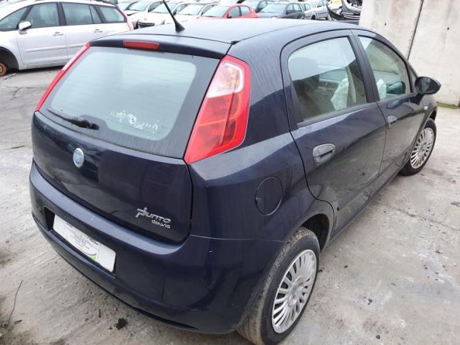 Image Retroviseur droit - FIAT GRANDE PUNTO