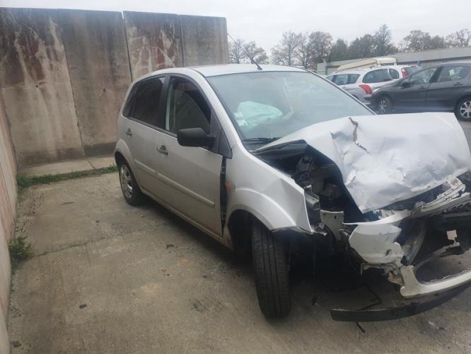 Image Retroviseur gauche - FORD FIESTA 5