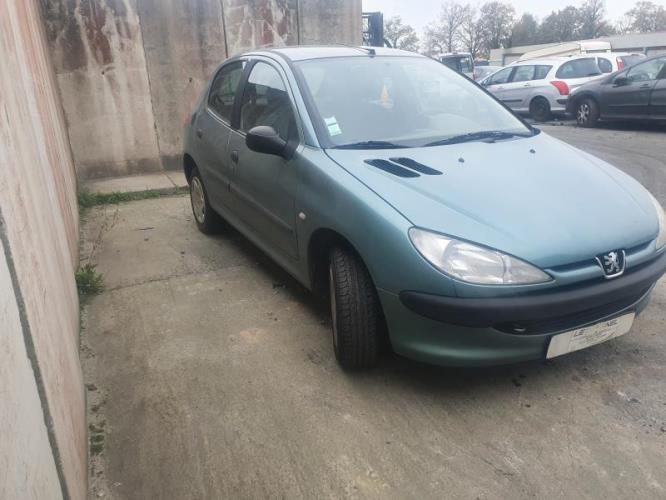 Image Capot - PEUGEOT 206