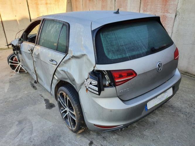 Image Eclairage de plafonnier - VOLKSWAGEN GOLF 7