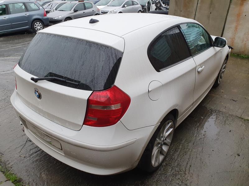 Image BMW SERIE 1 E81