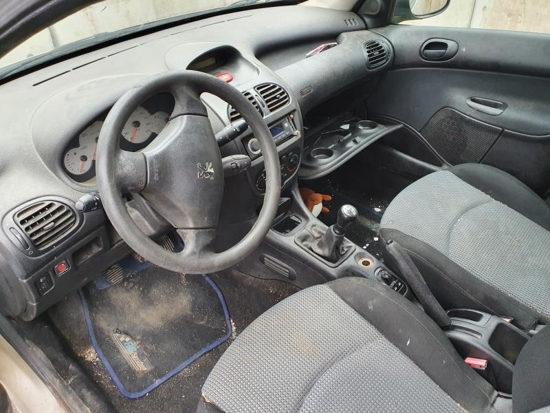 Image PEUGEOT 206