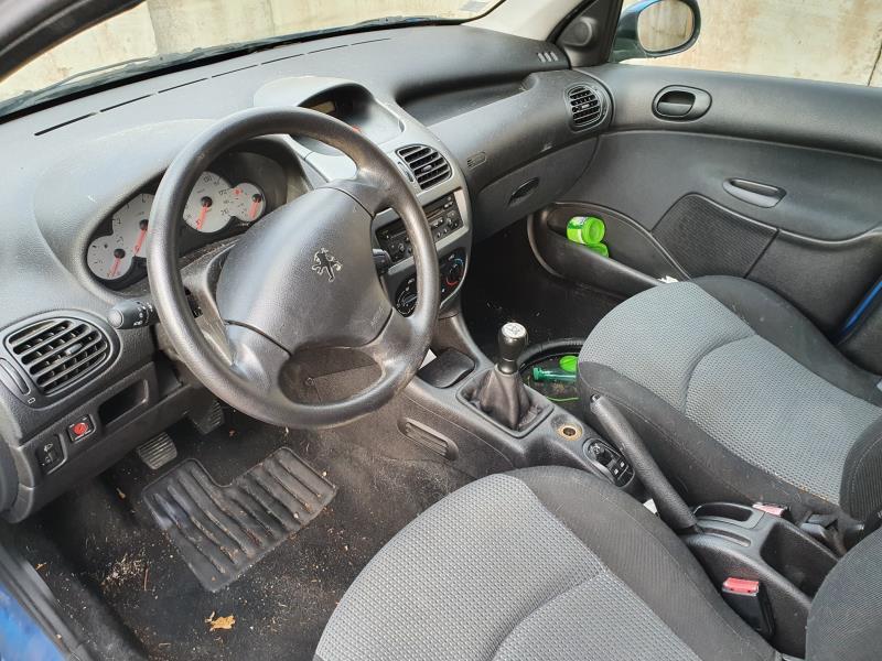 Image PEUGEOT 206