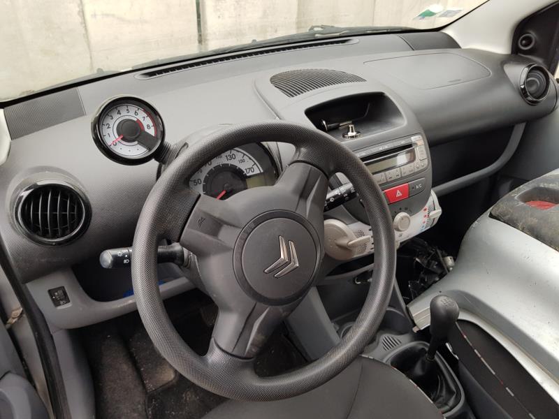 Image Feu arriere principal gauche (feux) - CITROEN C1 1