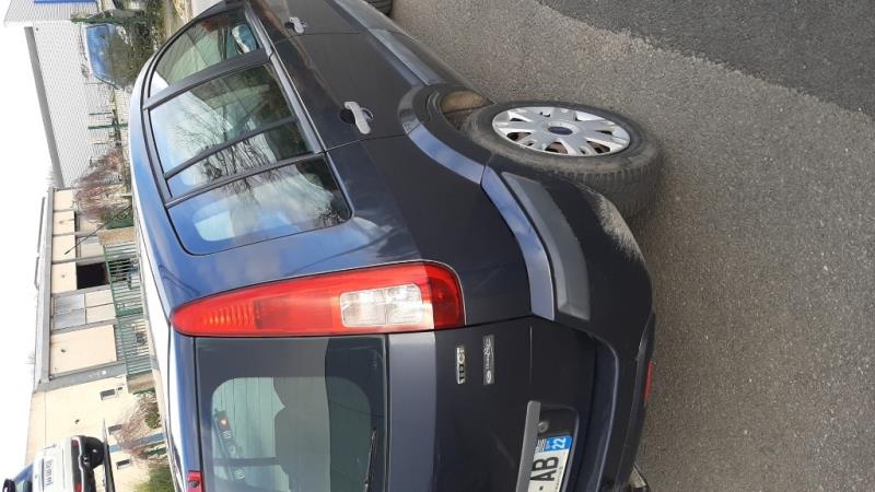 Image FORD FUSION