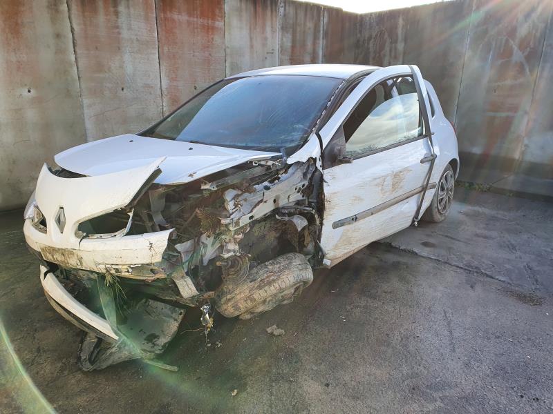 Image Feu arriere principal gauche (feux) - RENAULT CLIO 3
