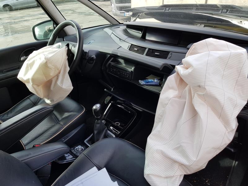 Image Feu arriere principal gauche (feux) - RENAULT GRAND ESPACE 4