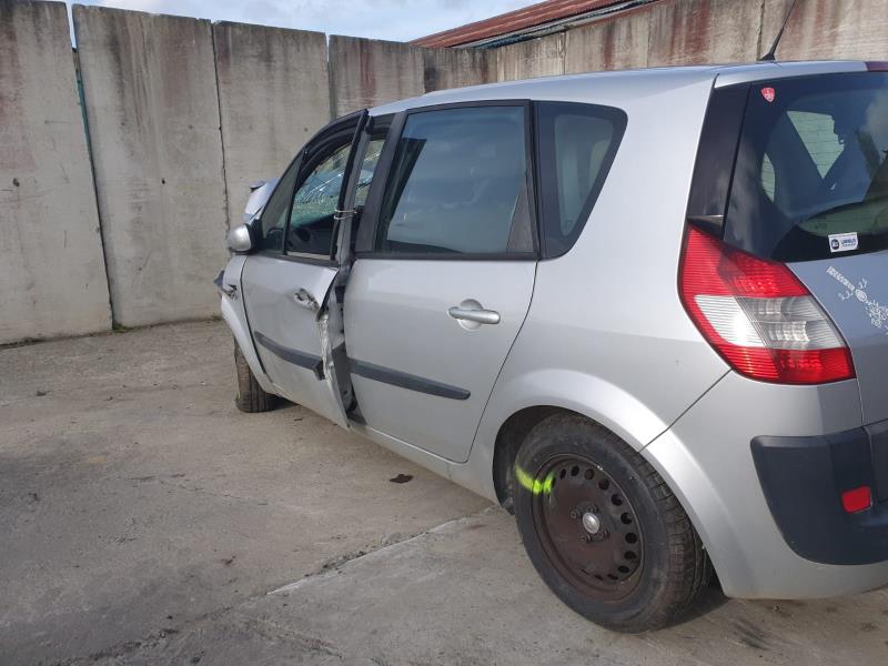 Image Feu arriere principal gauche (feux) - RENAULT SCENIC 2