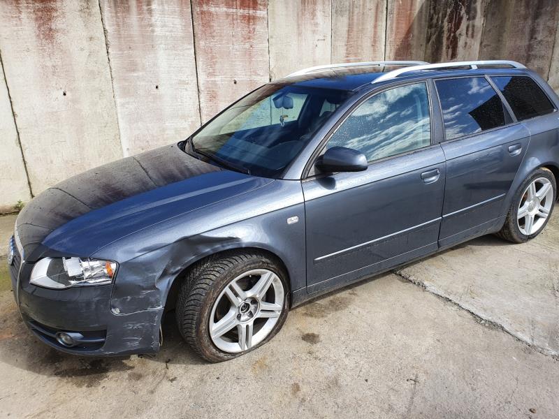 Image AUDI A4 2