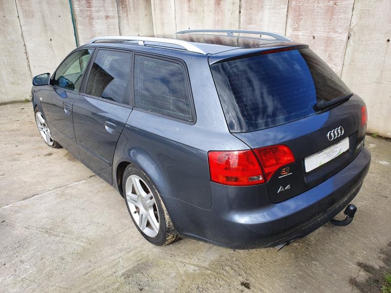 Image AUDI A4 2