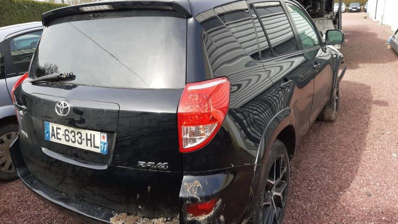 Image Feu arriere principal droit (feux) - TOYOTA RAV4 3
