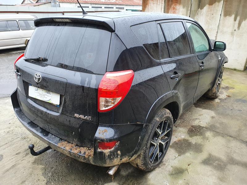 Image Feu arriere principal droit (feux) - TOYOTA RAV4 3
