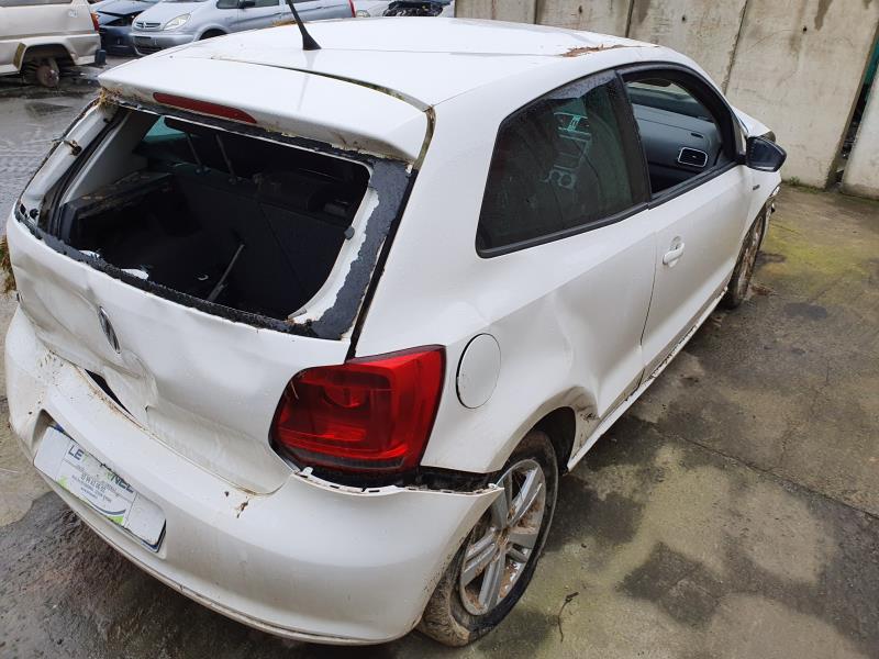 Image Autoradio d'origine - VOLKSWAGEN POLO 5