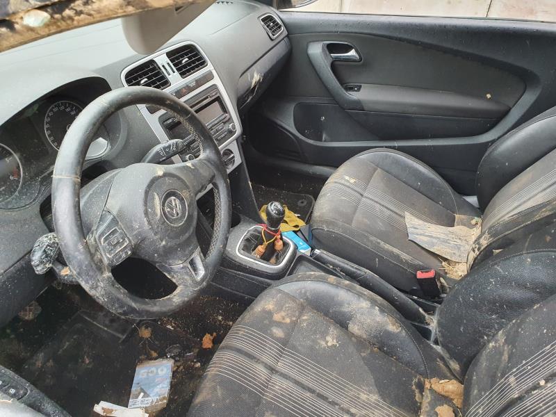 Image Autoradio d'origine - VOLKSWAGEN POLO 5