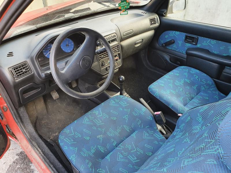 Image Feu arriere principal droit (feux) - PEUGEOT 106
