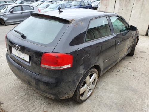 Image Feu arriere principal droit (feux) - AUDI A3 2