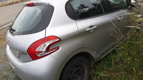 Image Moteur - PEUGEOT 208 1