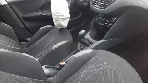 Image Moteur - PEUGEOT 208 1