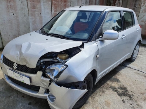 Image Porte avant droit - SUZUKI SWIFT 3