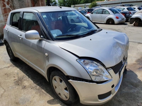 Image Porte avant droit - SUZUKI SWIFT 3