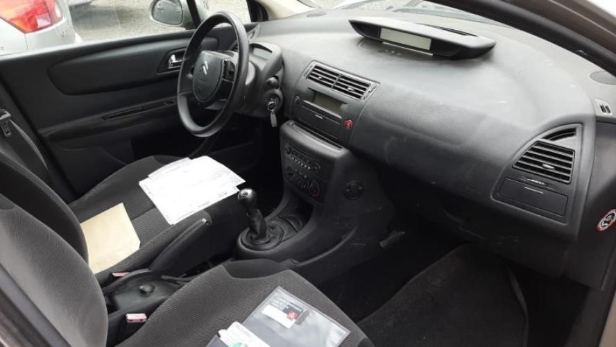 Image Feu arriere principal gauche (feux) - CITROEN C4 1