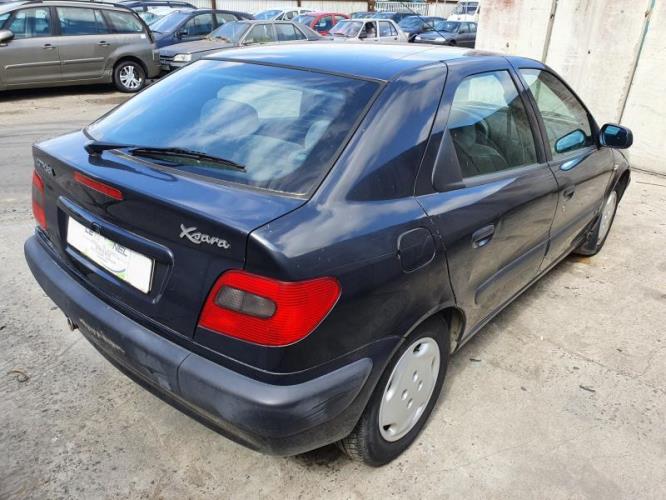 Image Feu arriere principal droit (feux) - CITROEN XSARA