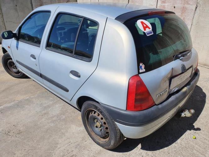 Image Feu arriere principal droit (feux) - RENAULT CLIO 2