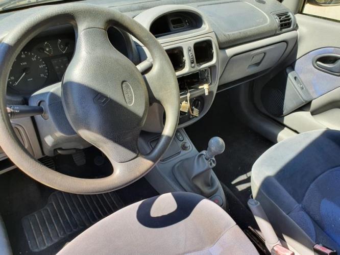 Image Feu arriere principal droit (feux) - RENAULT CLIO 2