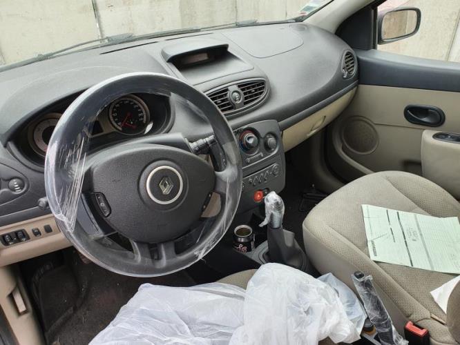 Image Feu arriere principal droit (feux) - RENAULT CLIO 3