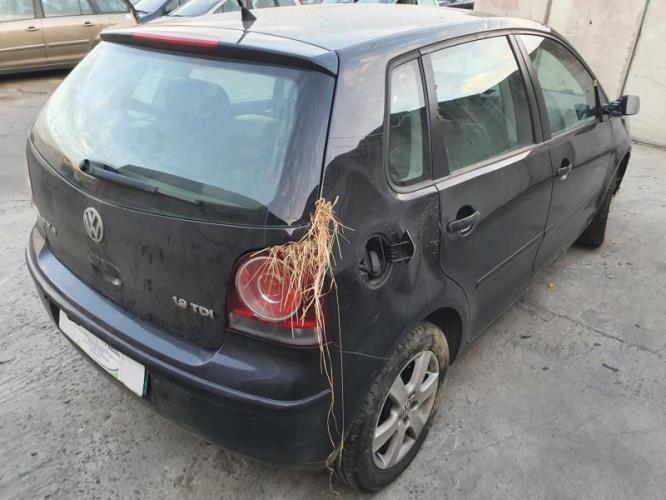 Image Capot - VOLKSWAGEN POLO 4