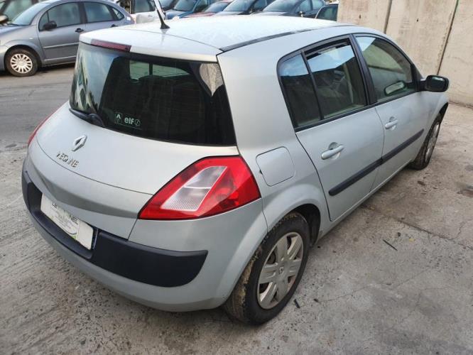 Image Feu arriere principal gauche (feux) - RENAULT MEGANE 2