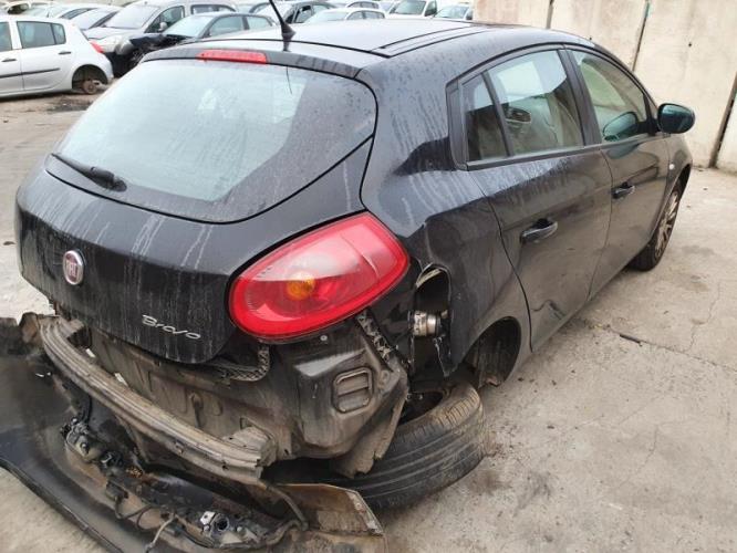 Image Retroviseur droit - FIAT BRAVO 2