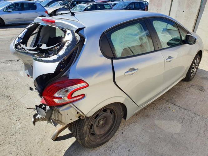 Image Bras essuie glace avant droit - PEUGEOT 208 1