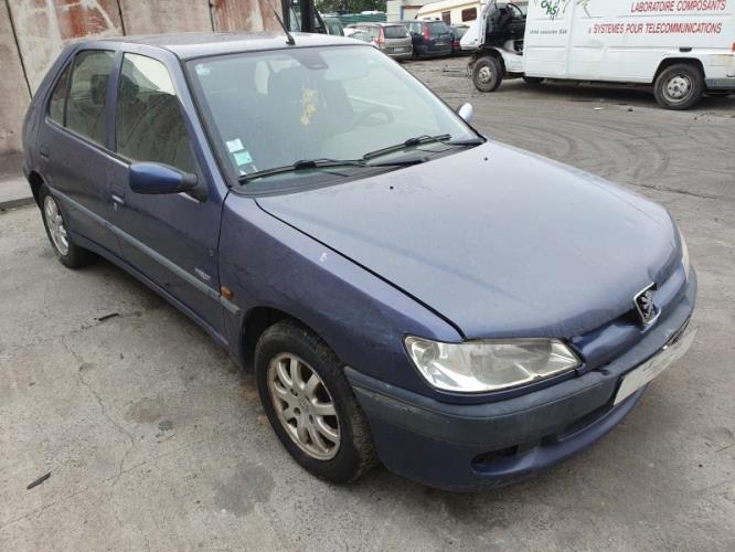 Image Retroviseur droit - PEUGEOT 306